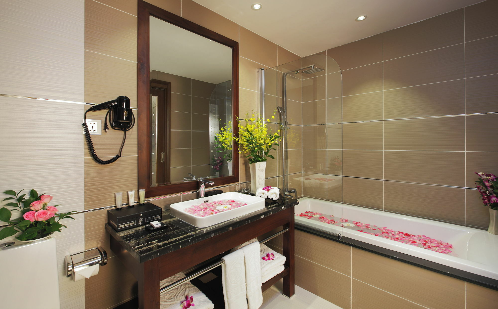 Athena Hotel Ho Chi Minh City Exterior photo
